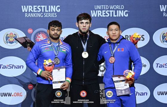 Б.БАТ-ЭРДЭНЭ “УЛААНБААТАР ОПЕН”-ООС ХҮРЭЛ МЕДАЛЬ ХҮРТЛЭЭ