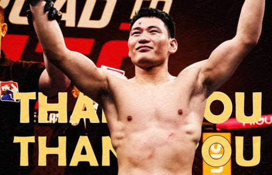 Б.Намсрай “UFC Fight Pass”-д хүнд цохилтоор ялалт авлаа