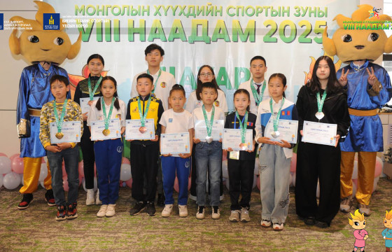 Хүүхдийн наадмын шатрын тэмцээн өндөрлөв