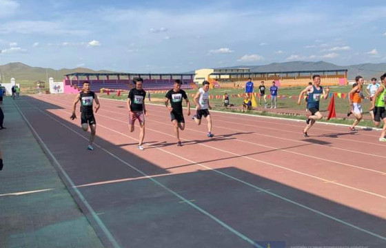 Хүүхдийн наадмын хөнгөн атлетикийн тэмцээний аваргууд тодорлоо