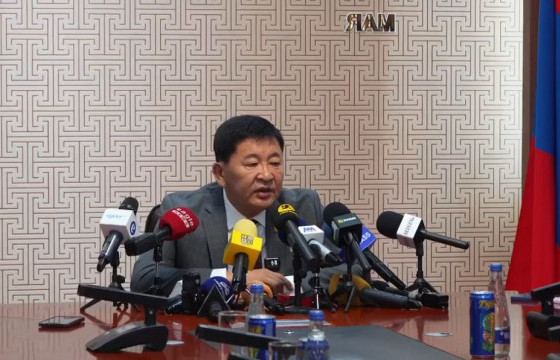 Гашуунсухайт-Ганцмод боомтын төмөр замын хил холболтын ажил гүйцэтгэх гэрээнд гарын үсэг зурлаа