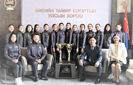 БТСУХ бүжгийн спортын  дэлхийн аваргуудыг хүлээн авч уулзав