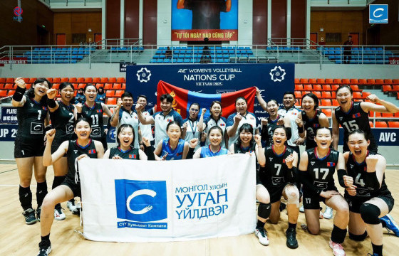 Манай баг “AVC Nations Cup-2025”-д Ираны багийг 3:2-оор хожиж эхний ялалтаа авлаа