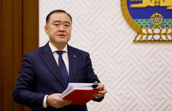 Л.ГАНТӨМӨР: Г.ЗАНДАНШАТАР ЕРӨНХИЙ САЙД БОЛООД ЯАХ ВЭ, ЮУ ХИЙХ ВЭ ГЭДЭГ ТАЛААР ЯРИЛЦАЖ БАЙГАА