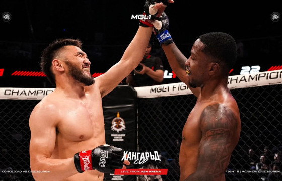 Ч.Дагийсүрэн, Бразилын жюү жицүгийн аваргын хүнд цохилтоор буулган авав