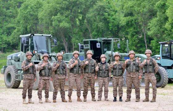 МОНГОЛ УЛС, БНСУ-ЫН ХУУРАЙ ЗАМЫН ЦЭРГИЙН ХҮЧИН ХООРОНД АНХНЫ ИНЖЕНЕРИЙН ЦЭРГИЙН ХАМТАРСАН СУРГУУЛЬ БОЛЖ БАЙНА