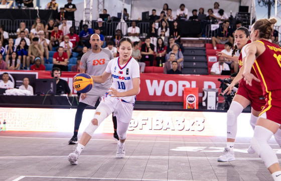 Манай эмэгтэй баг дэлхийн аваргын эхний ялалтаа авлаа