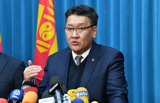 Б.ЖАВХЛАН: Жилийн эцэс гэхэд 3.3 их наядаар орлого дутна