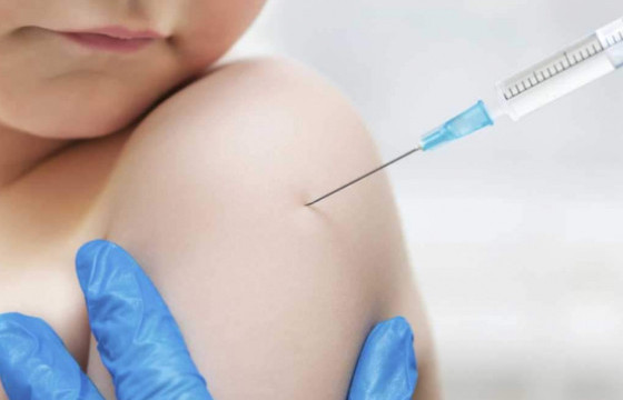 Улаанбурханы эсрэг вакцинжуулалтад хамрагдаж байгаагүй болон тун дутуу 0-15 хүртлэх насны хүүхдүүдийг вакцинжуулна