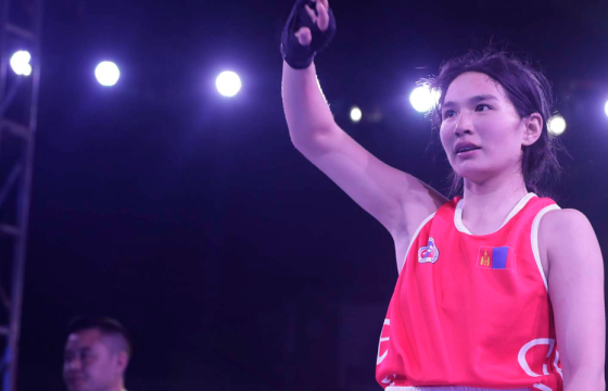 Б.Мөнгөнсаран дэлхийн цомд Азербайжаны боксчинг яллаа