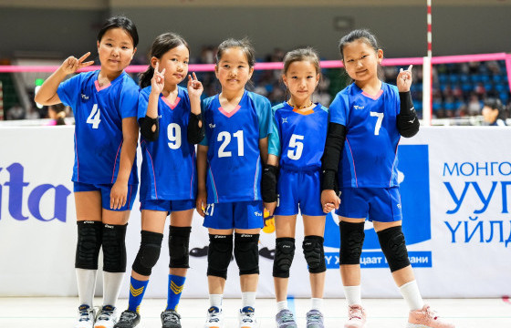 Мини волейболын улсын аварга эхэллээ
