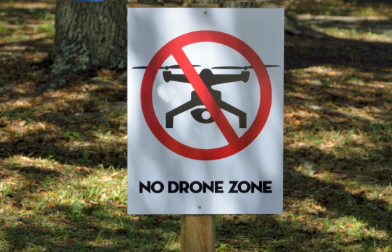 Элчин сайдын яам, дипломат төлөөлөгчийн газрын байр, түүний ойр орчимд дрон нисгэхийг хориглоно