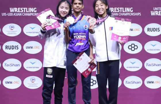 Б.Аззаяа  чөлөөт бөхийн “U15”-ын Азийн аваргаас хүрэл медаль хүртэв