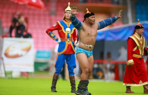 Цэргийн арслан Г.Жамбалдорж долдугаар сарын 13-наас барилдана