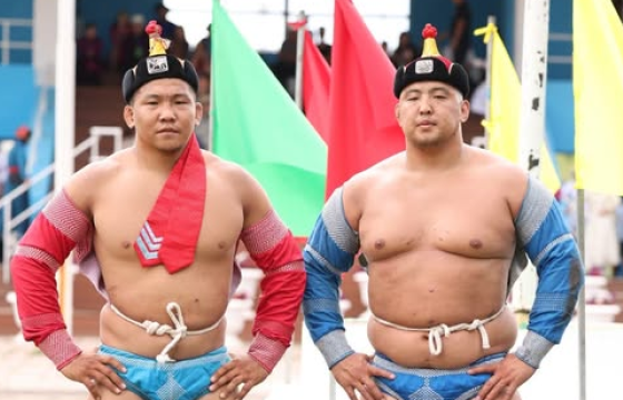 Чөлөөт бөхийн ОУХМ Б.Бат-Эрдэнэ Орхон аймгийн наадамд түрүүллээ