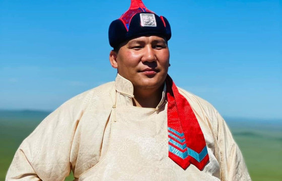 Ш.ОТГОНТӨГС: Намайг дэмждэг бүх хүнд талархаж байна