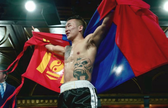 Э.Цэндбаатар “WBA” холбооны Хойд Америкийн аварга боллоо