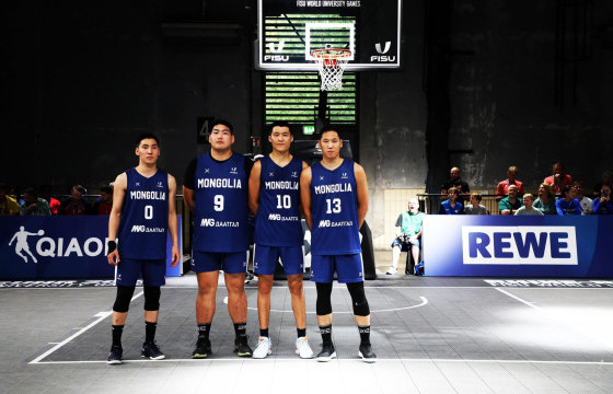 Универсиадад эрэгтэй сагсан бөмбөгийн баг, Германыг 21:13-аар хожлоо