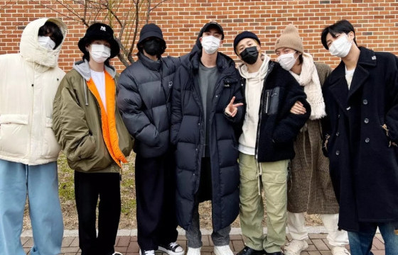 HYBE компанийн гурван ажилтанд дотоод мэдээлэл ашигласан хэргээр тэнсэн харгалзах ял оноолоо