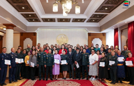 БАТЛАН ХАМГААЛАХ САЛБАРЫН ЗАРИМ АЛБА ХААГЧДАД ОРОН СУУЦНЫ УРЬДЧИЛГАА БҮРДҮҮЛЭХЭД 20 САЯ ТӨГРӨГИЙН ДЭМЖЛЭГ ҮЗҮҮЛЭХЭЭР БОЛЛОО