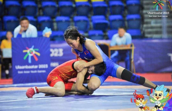 ЭНЭ ӨДӨР “U20”-ЫН УЛСЫН АВАРГА Б.ЧУЛУУН-ЭРДЭНЭ МЭНДЭЛЖЭЭ