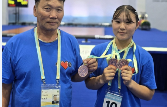 Б.Отгонтуул хүндийн өргөлтийн Зүүн Азийн аваргаас хүрэл медаль хүртэв