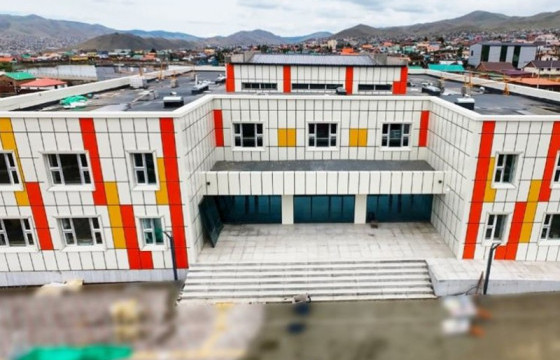 Нийслэлд 4 сургууль, 6 цэцэрлэг, 4 бага сургууль, цэцэрлэгийн цогцолбор, 1 спорт заалыг ашиглалтад орууллаа