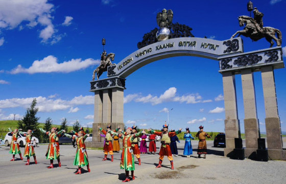 Хэнтий аймагт ОУХМ  Б.Ганхайчид зориулсан бэсрэг наадам эхэллээ