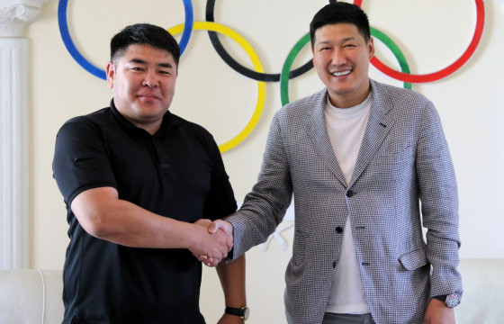 МҮОХ-ныхон “Хилчин” спорт хорооны удирдлагуудыг хүлээн авч уулзав