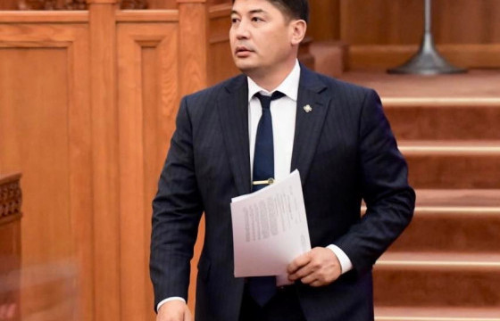 Баян-Өлгийд олон улсын стандартын  хөл бөмбөгийн талбай байгуулна