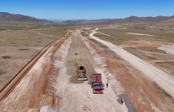 БАЯНХОНГОР-ШАРГАЛЖУУТ ЧИГЛЭЛИЙН АВТО ЗАМЫГ 66.4 ТЭРБУМ ТӨГРӨГӨӨР ШИНЭЭР ТАВЬЖ БАЙНА