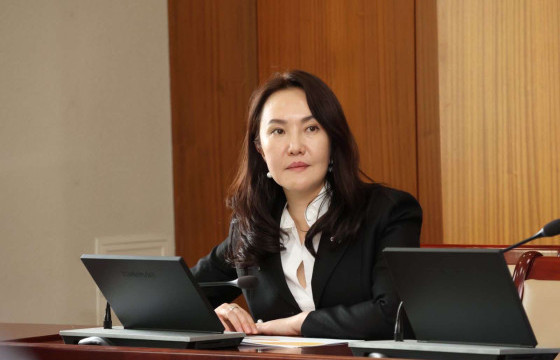 ССАЖЗ-ЫН САЙД Ч.УНДРАМ ХУУЛЬ ЗӨРЧСӨН ГАЗРЫН ОЛГОЛТ, БАРИЛГЫН АЖЛЫГ ЗОГСООХООР ХУУЛИЙН БАЙГУУЛЛАГАД ХАНДЛАА