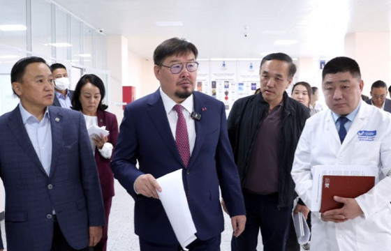 Эх, хүүхдийн эрүүл мэндийн үндэсний төвийн санхүүжилтийг шийдвэрлэхээр боллоо