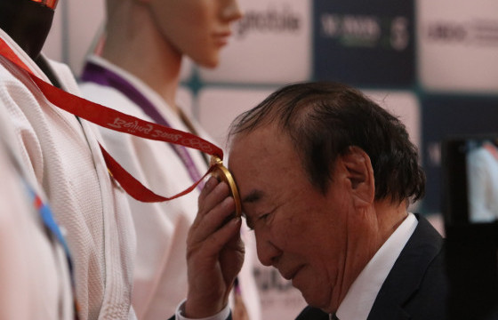 Монголын жүдочдын баярын өдөр олимпын медалиудын үзэсгэлэн гарлаа