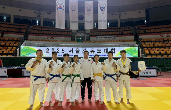 Б.Чингүнжав, С.Мөнх-Эрдэнэ “Сөүл цом-2025”-аас нар алтан медаль хүртэв