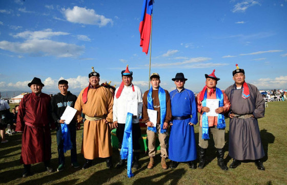 С.Батжаргал “НҮҮДЭЛЧИН-2025” фестивалийн үндэсний бөхөд түрүүлэв