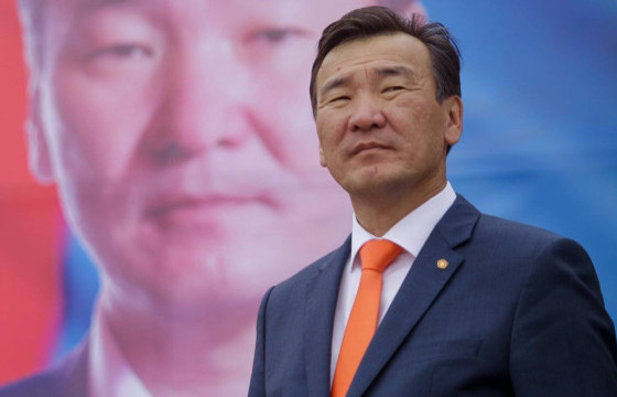 НҮҮРСЧИН С.ГАНБААТАР