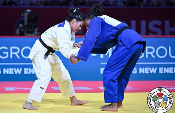 Б.Саруул өсвөрийн Азийн аваргаас хүрэл медаль хүртлээ