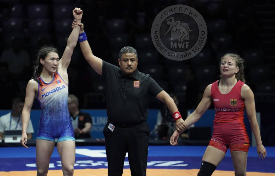 Т.Алтжин дэлхийн аваргын шигшээ дөрөвт шалгарч үлдлээ