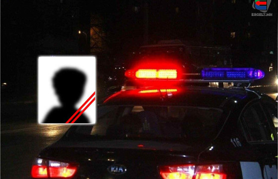 Найзууддаа зодуулж нас барсан гэх 18 настай залуу мориноос унасан байжээ