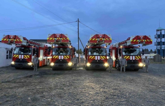 Онцгой байдлын албанд 32, 42 метрийн автомеханик шаттай шинэ автомашинууд үүрэг гүйцэтгэж эхэллээ