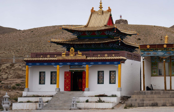 “МАК” компани “Амарбуянт” хийдийн “Сахиусын дуган”-ыг сэргээн засварлав