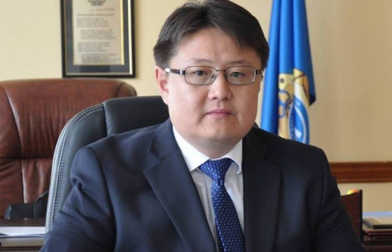 Ш.Раднаасэд: Д.Амарбаясгалан өрсөлдөгчдөө зайлуулж, өөрөө генсекийн суудалд нуугдан бүх тендер, томилгоонд оролцож байсан