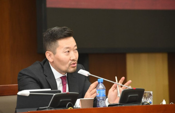 Х.ГАНХУЯГ: АСУУДЛЫГ ШИЙДЭЖ ЧАДДАГ ХҮН МАН-ЫН ДАРГА БОЛОХ ЁСТОЙ