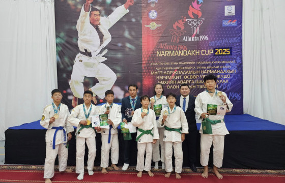 “Мон-Алтиус Цагаанбаатар академи”-ий н тамирчид 2 алт, 2 мөнгө, 3 хүрэл хүртэв