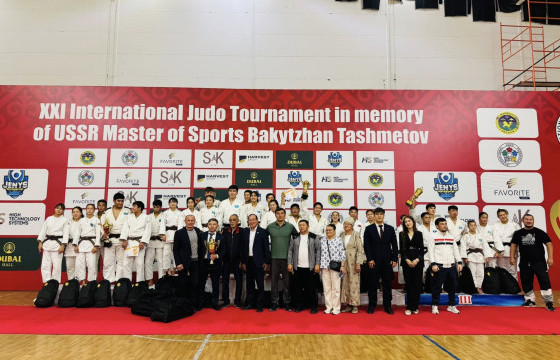 Казахстаны тэмцээний багийн барилдаанд “Winner” клубийн баг  хүрэл медаль хүртэв