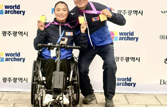 Д.Сэлэнгээ, Н.Мөнхбаатар нар пара байт харвааны холимог багийн дэлхийн аварга боллоо