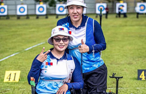 Д.Сэлэнгээ, Б.Оюун-Эрдэнэ нар пара байт харвааны дэлхийн аварга боллоо