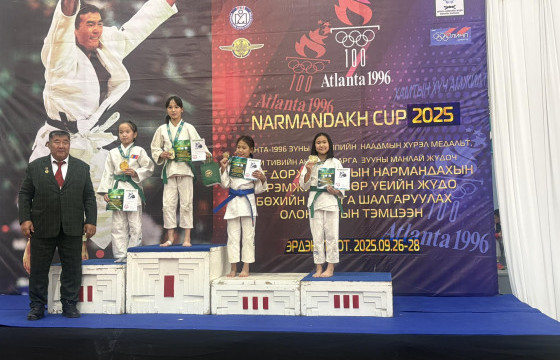 “Хүлэг” клубийн хүүхдүүд олон хотын тэмцээнээс 2 алт, 2 хүрэл медаль хүртэв