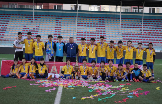 Хөл бөмбөгийн “U-14” лигийн аваргад  “ЭРЧИМ”  клуб  түрүүллээ